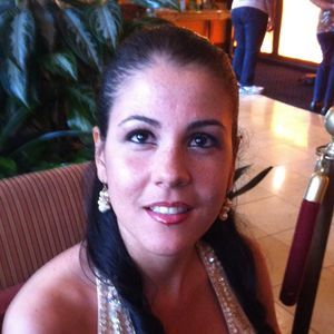 Meet your Posher, Carolina